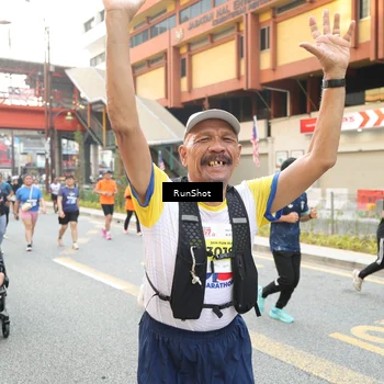 Runner Photo 4625763