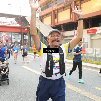 Runner Photo 4625772