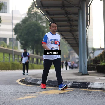 Runner Photo 4625834