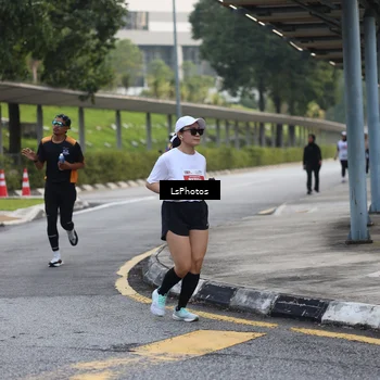 Runner Photo 4625870