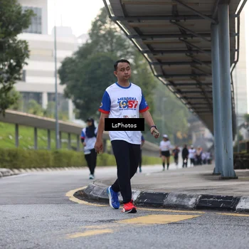 Runner Photo 4625924