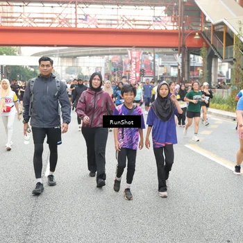 Runner Photo 4625943