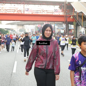 Runner Photo 4626068