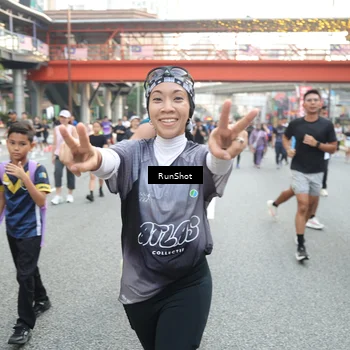Runner Photo 4626275