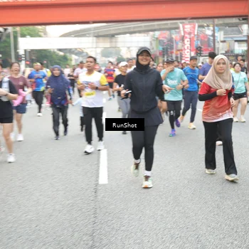Runner Photo 4626295