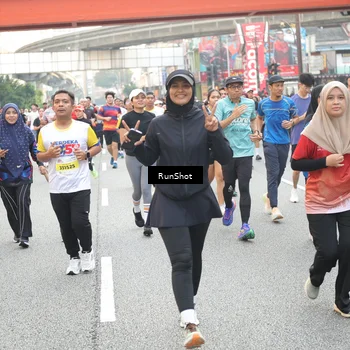 Runner Photo 4626331