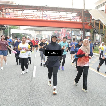 Runner Photo 4626349