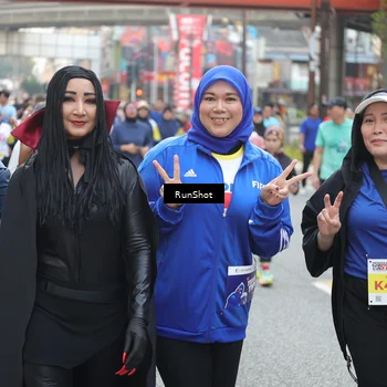 Runner Photo 4626373