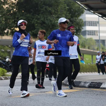 Runner Photo 4626492