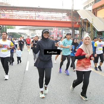 Runner Photo 4626510