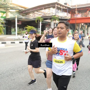 Runner Photo 4626605