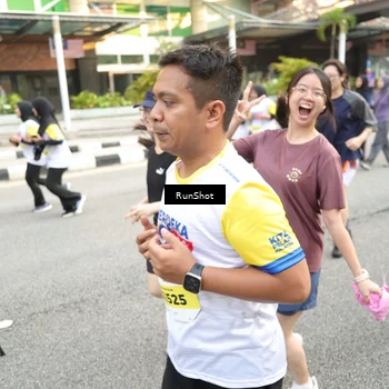 Runner Photo 4626626