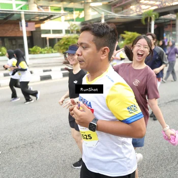 Runner Photo 4626639