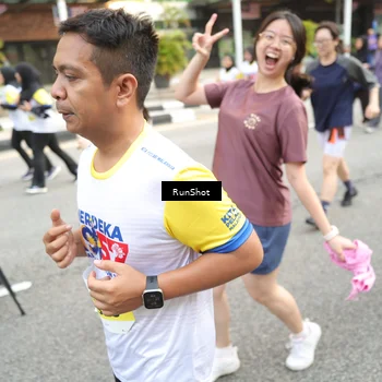 Runner Photo 4626642