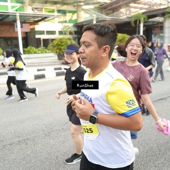 Runner Photo 4626688