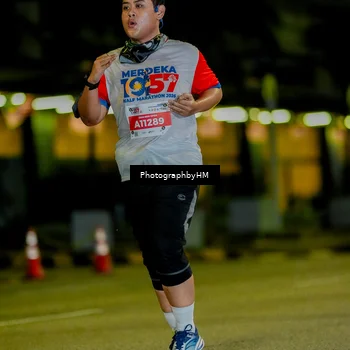 Runner Photo 4626759