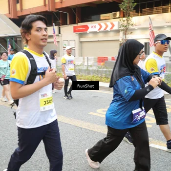 Runner Photo 4626869