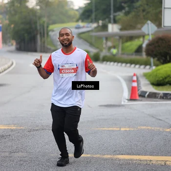 Runner Photo 4626898