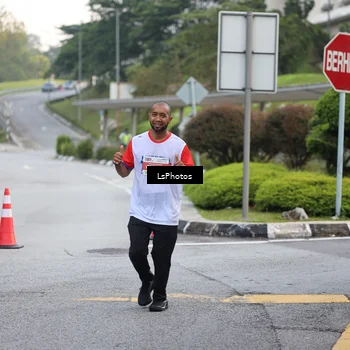 Runner Photo 4626973