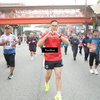 Runner Photo 4626978