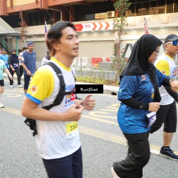 Runner Photo 4627032