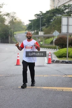 Runner Photo 4627053