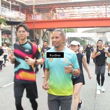 Runner Photo 4627216