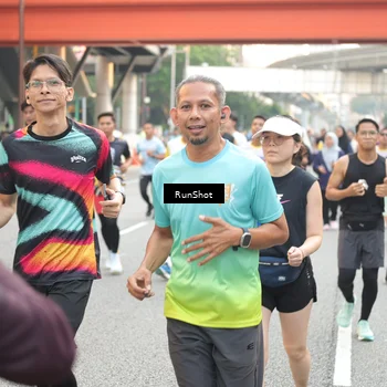 Runner Photo 4627247