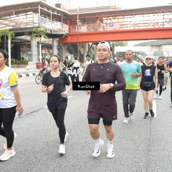 Runner Photo 4627307