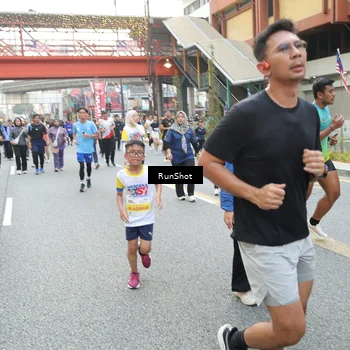 Runner Photo 4627355