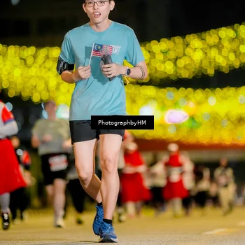 Runner Photo 4627420