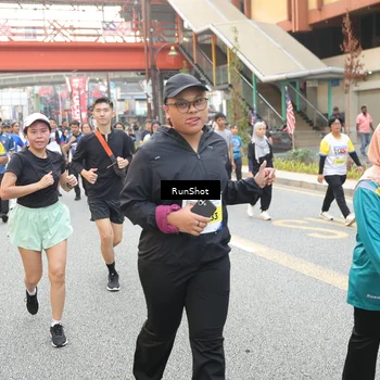 Runner Photo 4627442