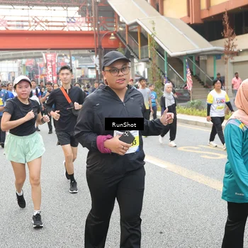 Runner Photo 4627489