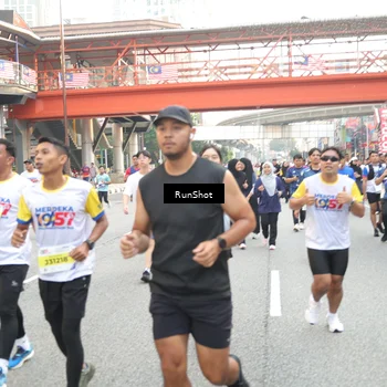 Runner Photo 4627535