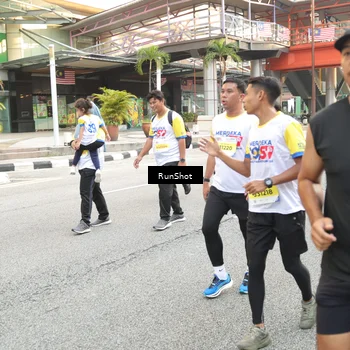 Runner Photo 4627576