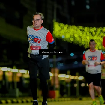 Runner Photo 4627599
