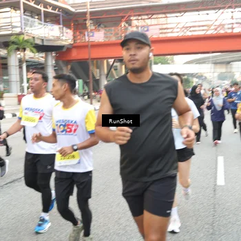 Runner Photo 4627667