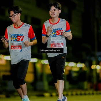 Runner Photo 4628112