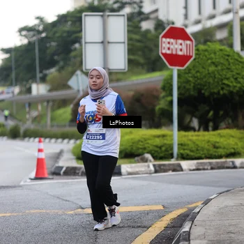 Runner Photo 4628137