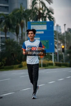 Runner Photo 4628215