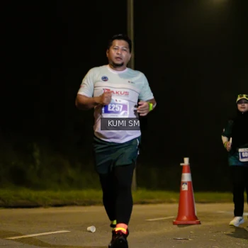 Runner Photo 4628395