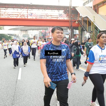 Runner Photo 4628422