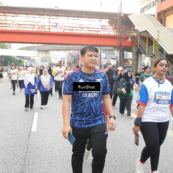 Runner Photo 4628435