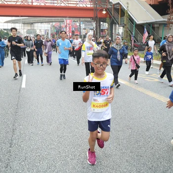 Runner Photo 4628468