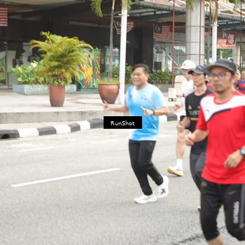 Runner Photo 4628500