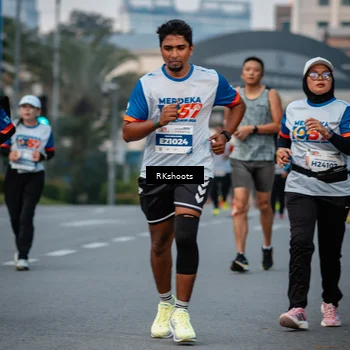 Runner Photo 4628685