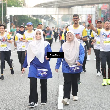 Runner Photo 4628711