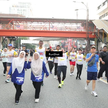 Runner Photo 4628874