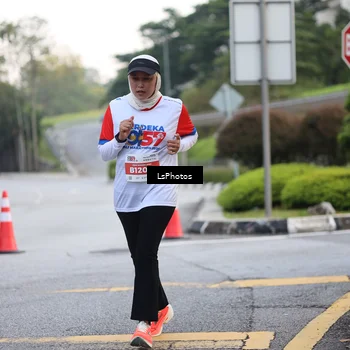 Runner Photo 4628889