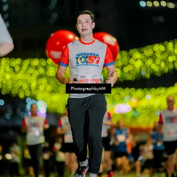 Runner Photo 4629165